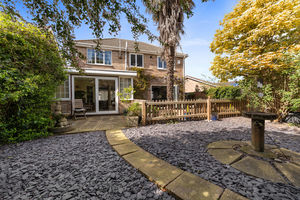 Photo 2- click for photo gallery